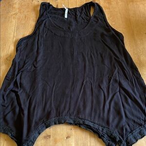 Truth NYC Tank LARGE